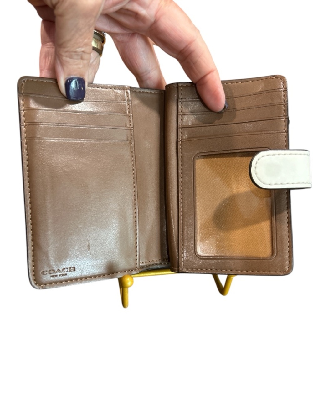 Coach Signature Logo Bifold Wallet in Tan and Cream - Picture 6 of 7